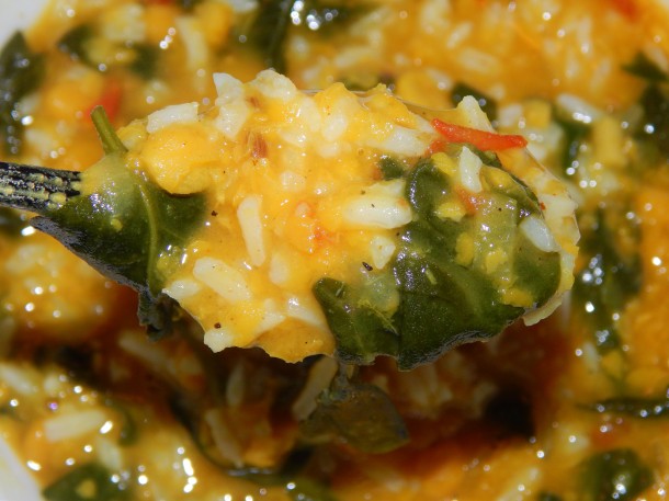 spinach-dal-in-spoon